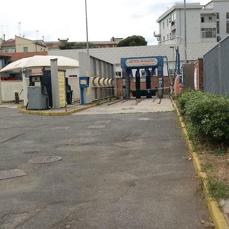 Hotel Houston Livorno - Struttura Esclusivamente Turistica - Not For Business Or Workers Exterior foto