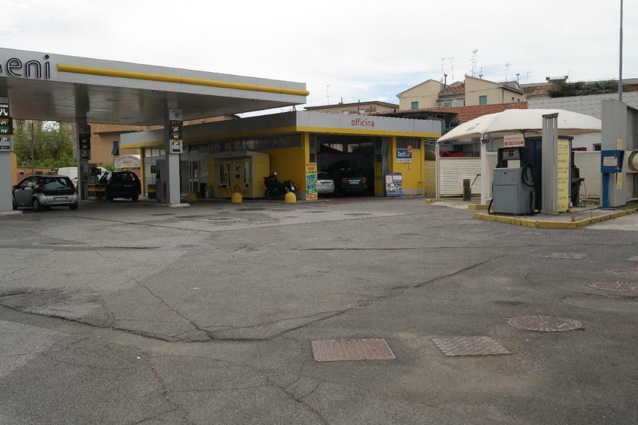 Hotel Houston Livorno - Struttura Esclusivamente Turistica - Not For Business Or Workers Exterior foto