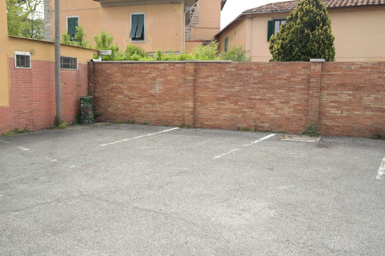 Hotel Houston Livorno - Struttura Esclusivamente Turistica - Not For Business Or Workers Exterior foto