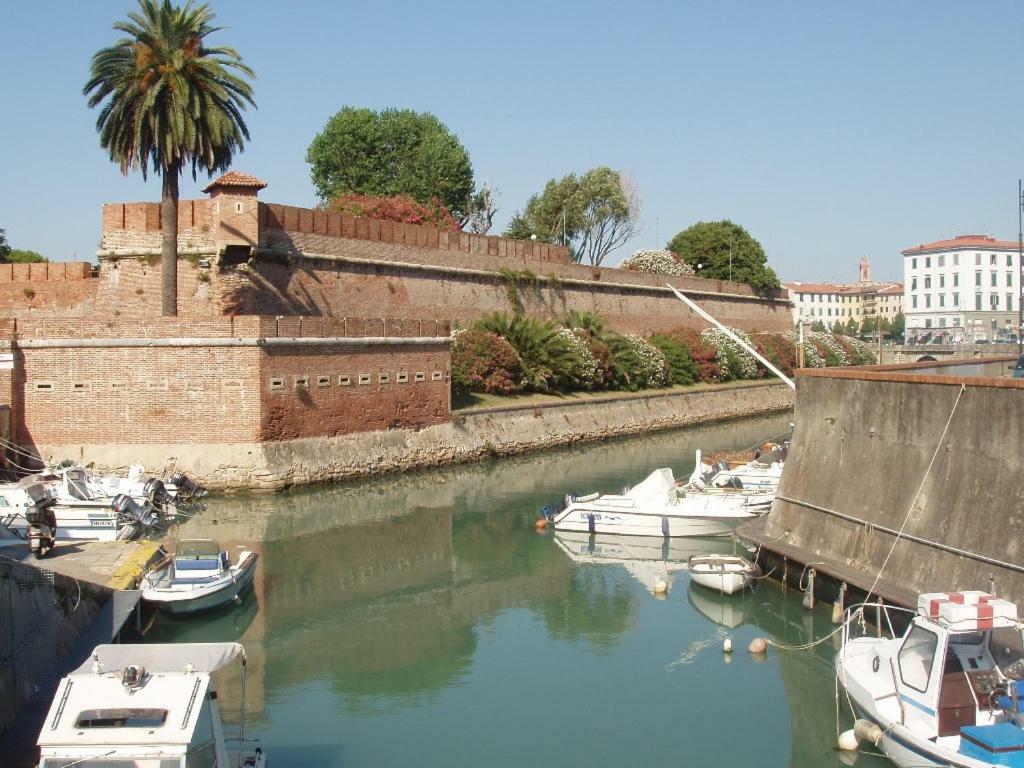 Hotel Houston Livorno - Struttura Esclusivamente Turistica - Not For Business Or Workers Exterior foto